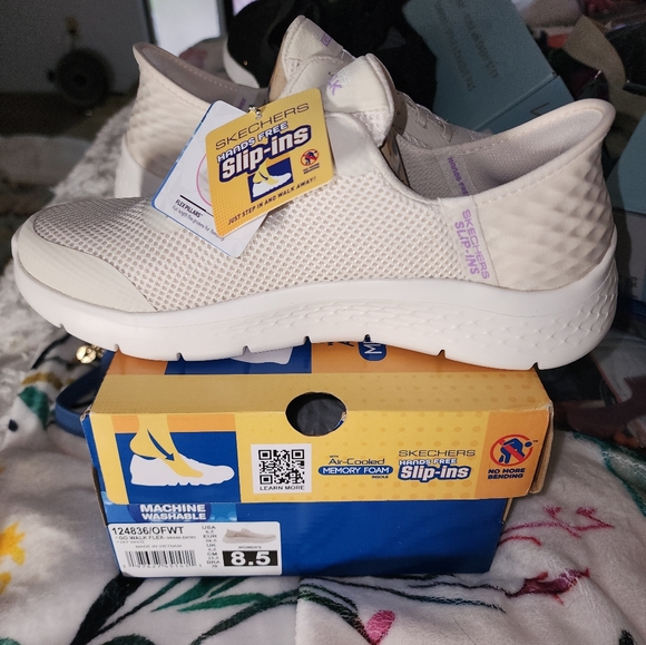 Skechers Shoes - Skechers Off White Go Walk Flex Sneakers